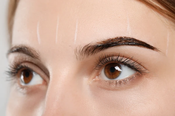 Eyebrow Tinting